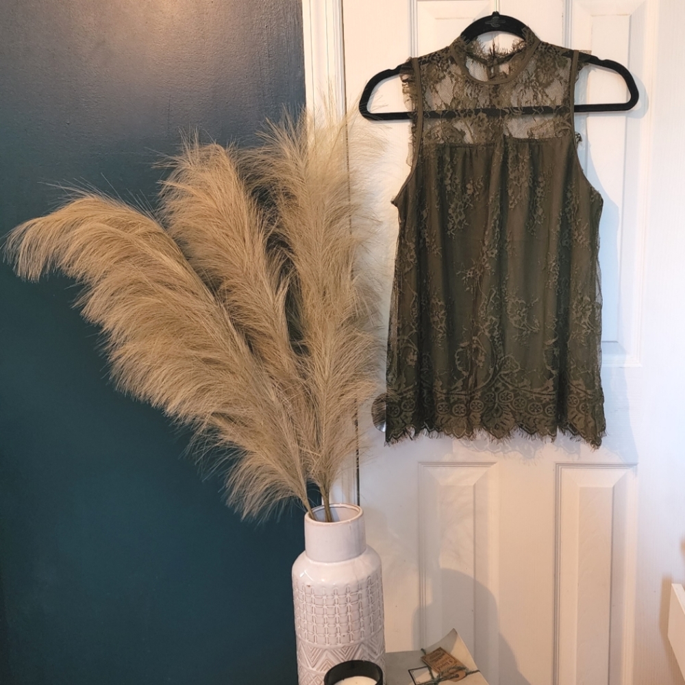 Xhiliration Forest Green Lace Top